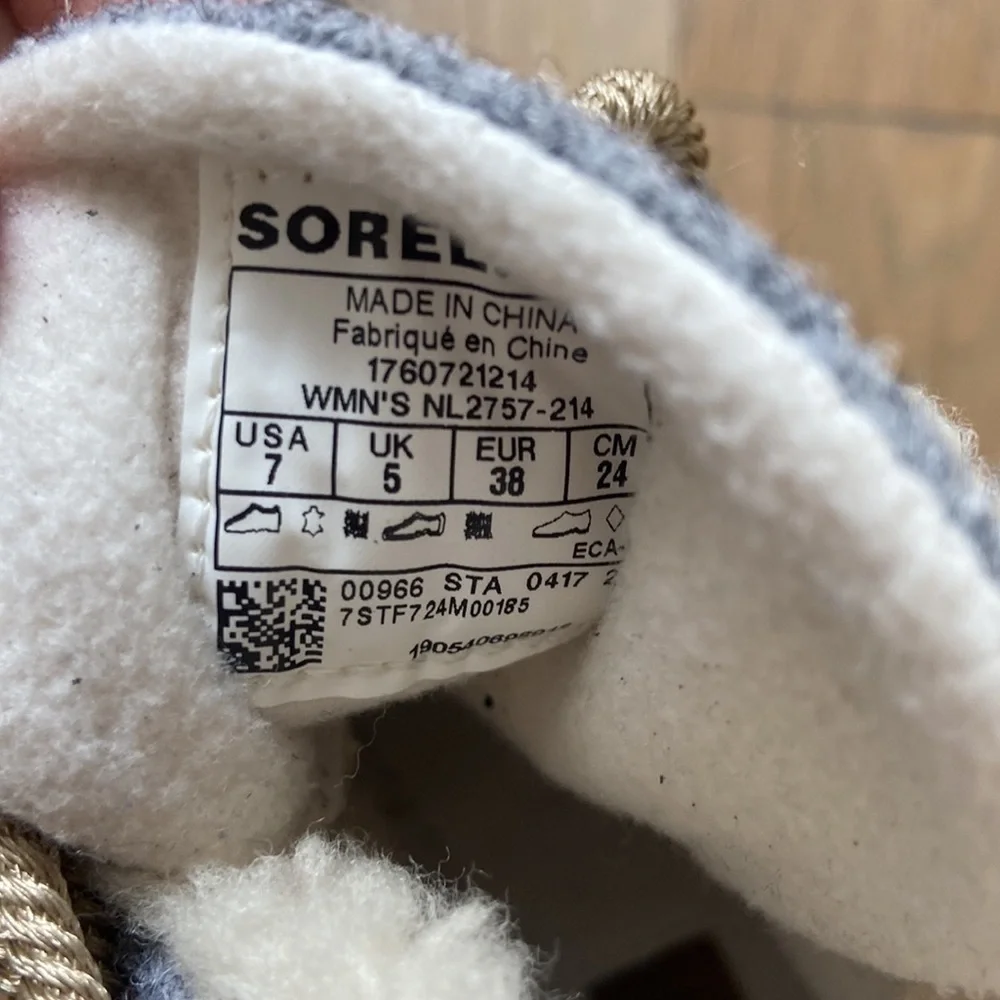Sorel Sneakchic Alpine Holiday Boots